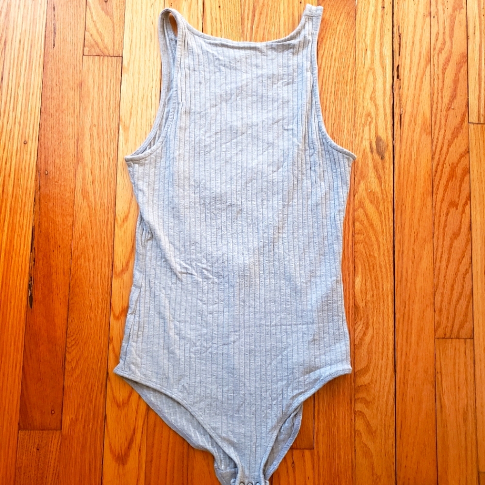 Abercrombie Gray Ribbed Bodysuit
